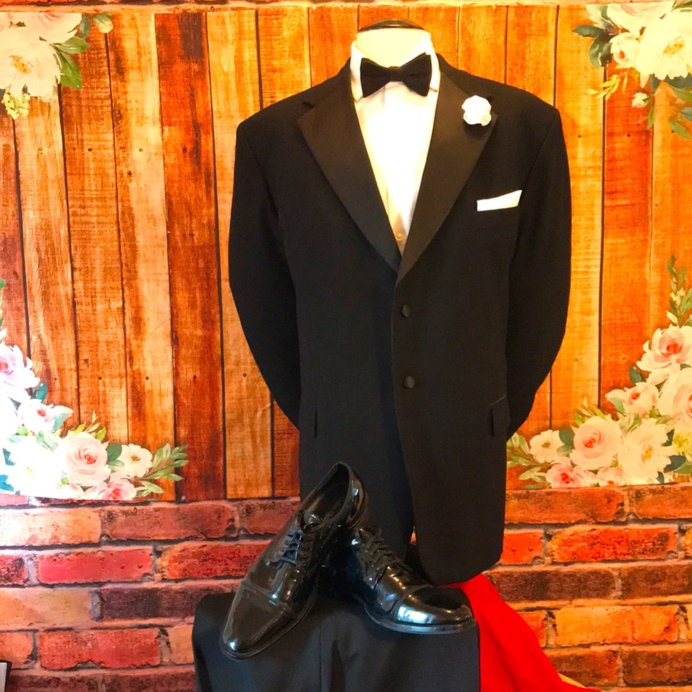 Stafford Tuxedo Coat - image 3